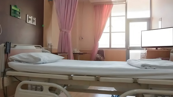积分入户审批中_「女性互助」大潮中，为什么《花漾》要呈现女性关系中的「毒性」成分？ 为健康公座点赞益讲